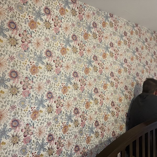 Children's floral feature wall — image 3