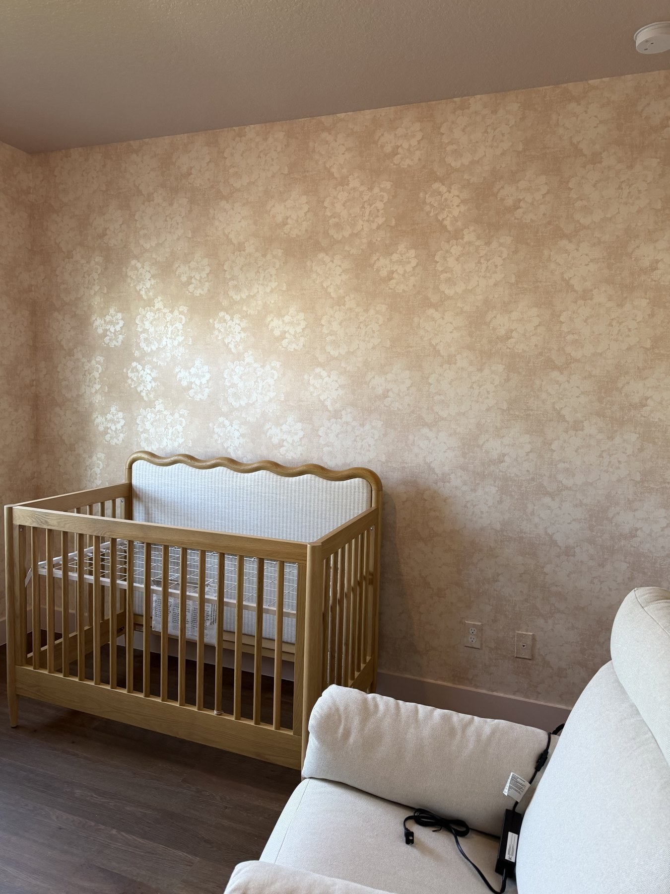 Atmospheric nursery — image 2