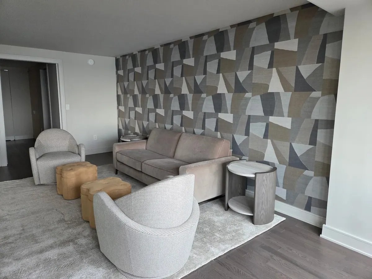 Geometric living-room wall — image 1